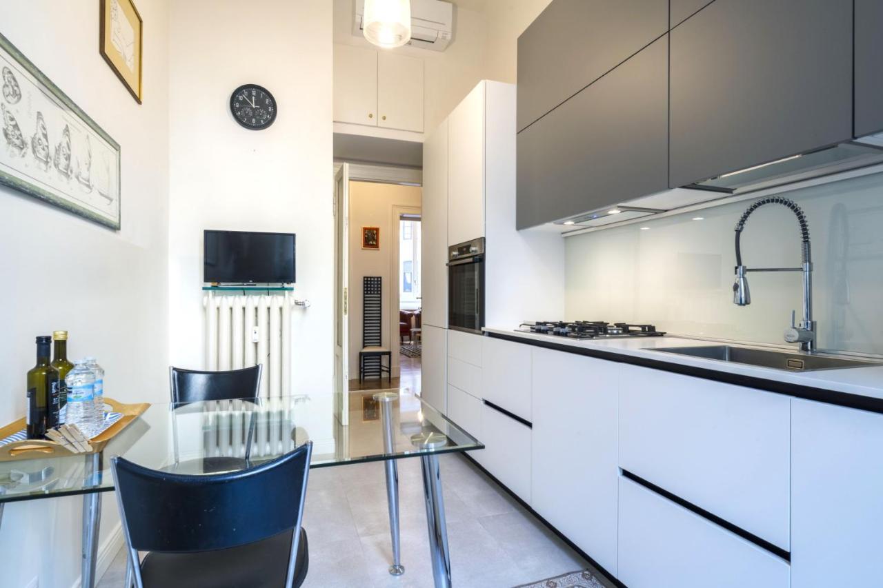 Easylife - Comoda Residenza Con Terrazzino Abitabile In Zona Sant Ambrogio Milan Exterior photo