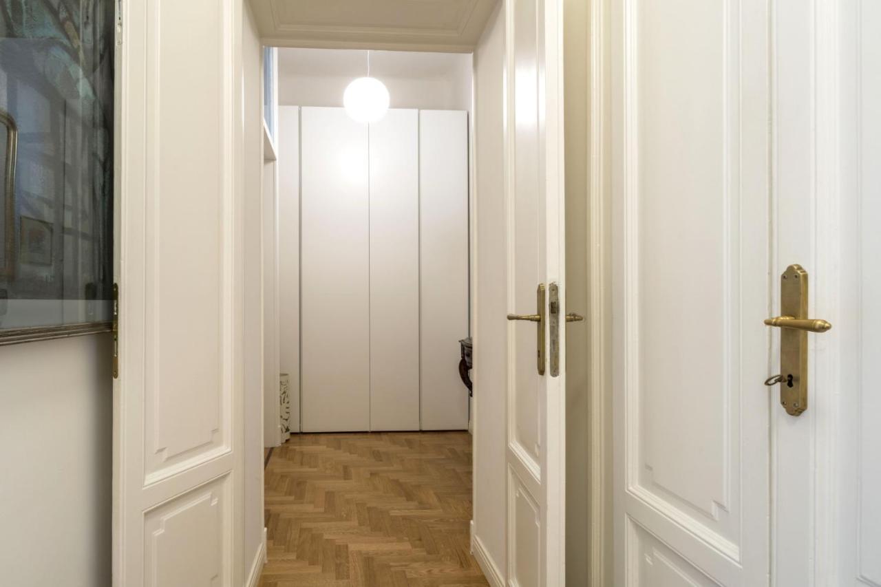 Easylife - Comoda Residenza Con Terrazzino Abitabile In Zona Sant Ambrogio Milan Exterior photo