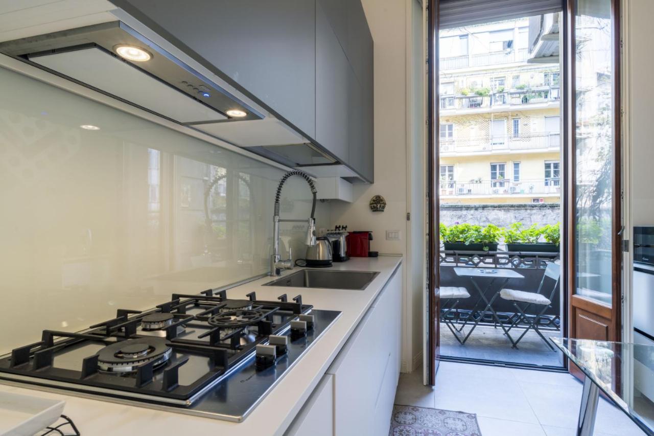 Easylife - Comoda Residenza Con Terrazzino Abitabile In Zona Sant Ambrogio Milan Exterior photo