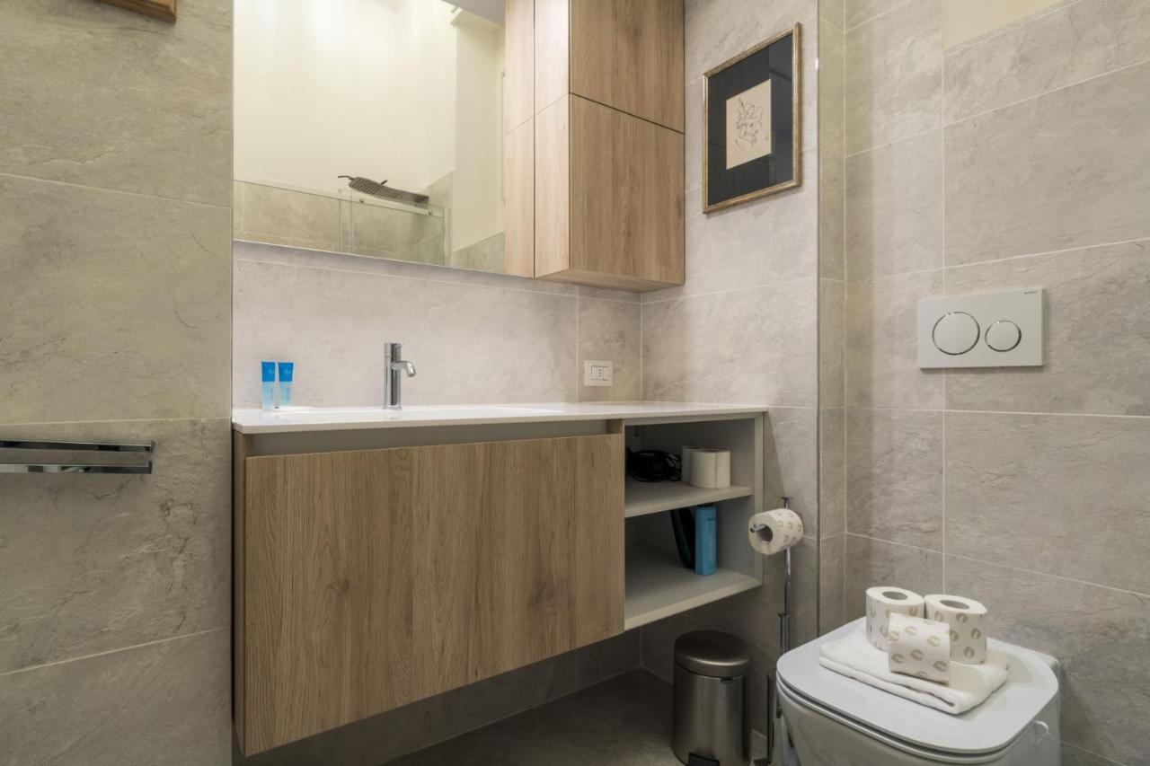 Easylife - Comoda Residenza Con Terrazzino Abitabile In Zona Sant Ambrogio Milan Exterior photo
